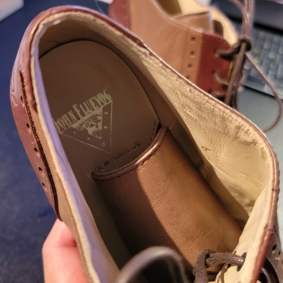 Near mint John Fluevog brown leather brogued style lace-up heel - Picture 5 of 5